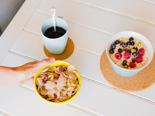 Healthy snacking in the UK - market analysis : actors, size of market, trends and opportunities